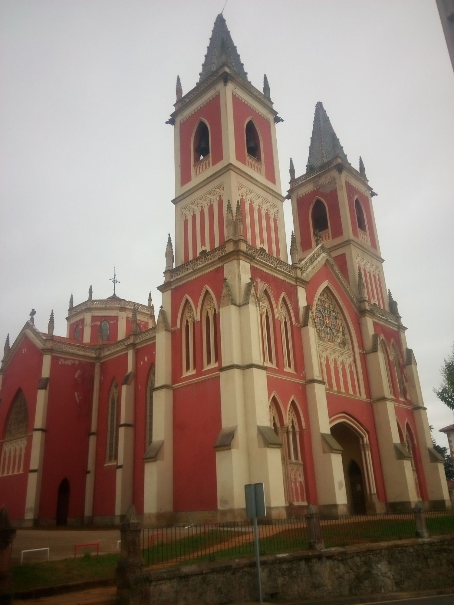 IGLESIA PARROQUIAL SAN PEDRO ADVICULA.